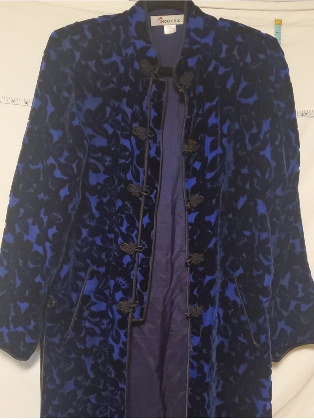 Indo-Chic Blue & Black Velvet Floral 100% Silk Jacket w/Pockets, Frog Buttons, S